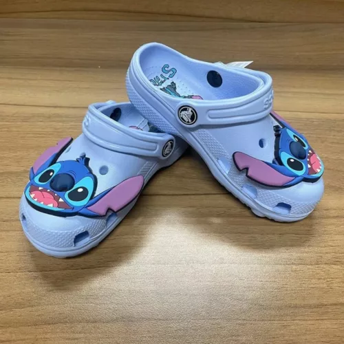 Stitch crocs​