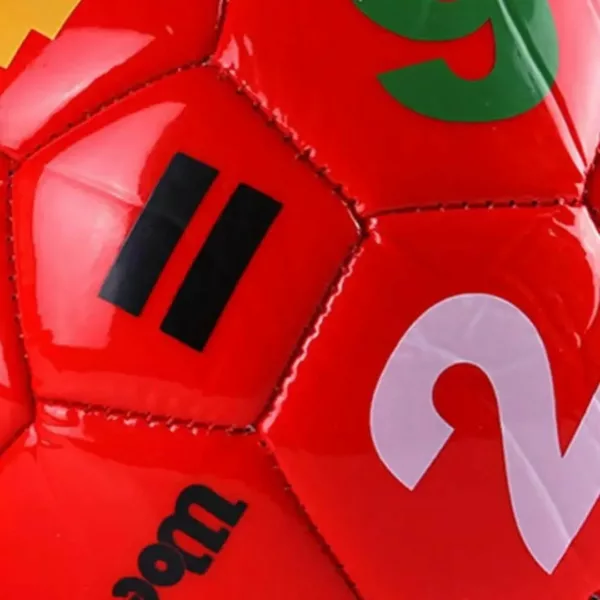 Ballon de foot enfant – Idéal pour débuter le football – Léger, résistant et facile à contrôler – Image 3