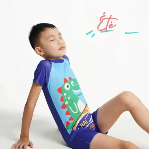 Maillot de bain 1 pièce à manches courtes – Affine la silhouette, protège du soleil, idéal nage sportive et look élégant