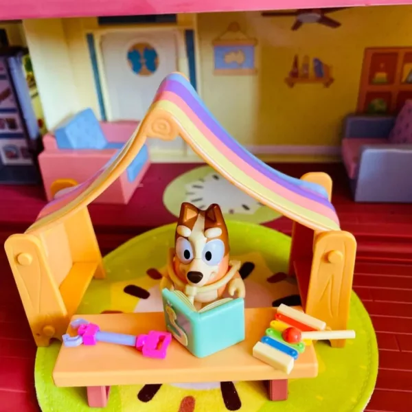 Maison de Bluey – Grande maison de jeu interactive pour enfants – Stimule l'imagination et le jeu créatif