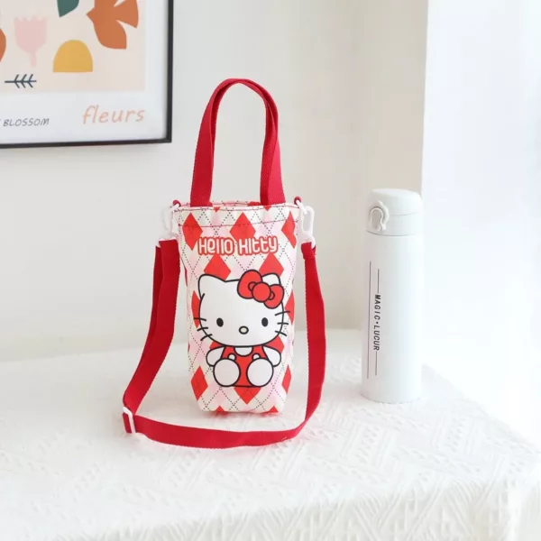 Pochette pour gourde enfant – Transport facile et propre à l’école ou en sortie – Tissu lavable et motifs ludiques