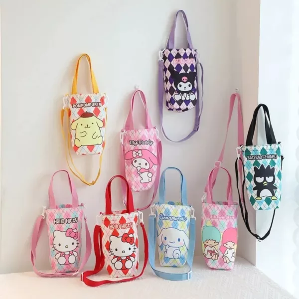 Pochette pour gourde enfant – Transport facile et propre à l’école ou en sortie – Tissu lavable et motifs ludiques