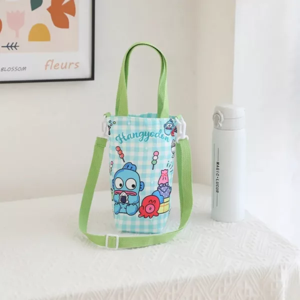 Pochette pour gourde enfant – Transport facile et propre à l’école ou en sortie – Tissu lavable et motifs ludiques