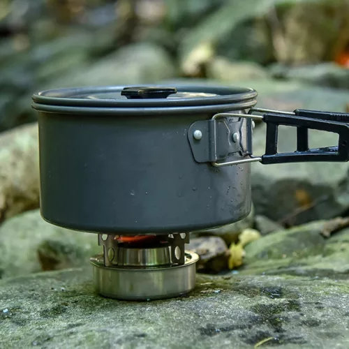 Réchaud portable pour randonnée – Compact et léger, cuisson rapide en plein air – Idéal bivouac et trekking