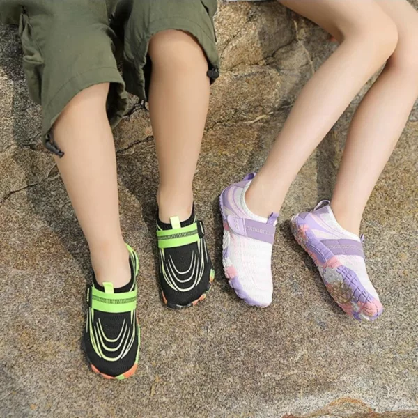 Chaussures plage enfant protection anti cailloux
