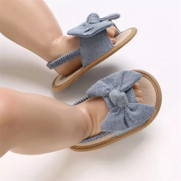 Chaussures bébé été en tissu léger – confort respirant pour pieds sensibles – parfaites pour les journées chaudes – Image 4