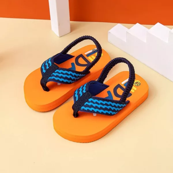 Tongs garçon avec bride arrière élastique – Image 5