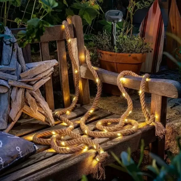 Guirlande solaire extérieure en fibres naturelles – Ambiance bohème éco-friendly pour jardins et terrasses