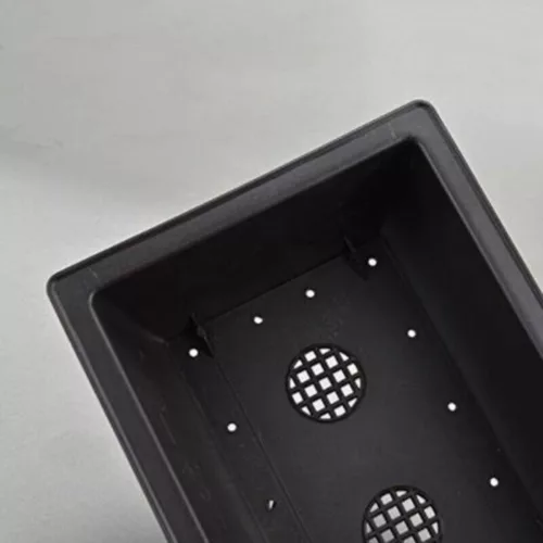 Cache pot terrasse en plastique recyclé – Design éco-responsable pour un extérieur moderne et durable