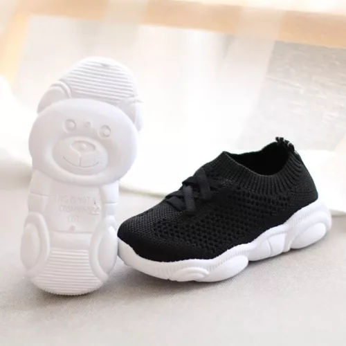 Chaussures bébé d’été sans fermeture