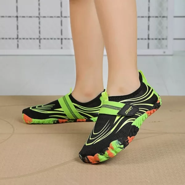 Chaussures plage enfant protection anti cailloux – Semelles anti-glisse confortables pour jouer sans douleur au bord de l’eau