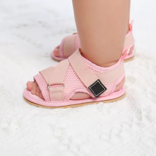 Sandales bébé premiers pas à scratch