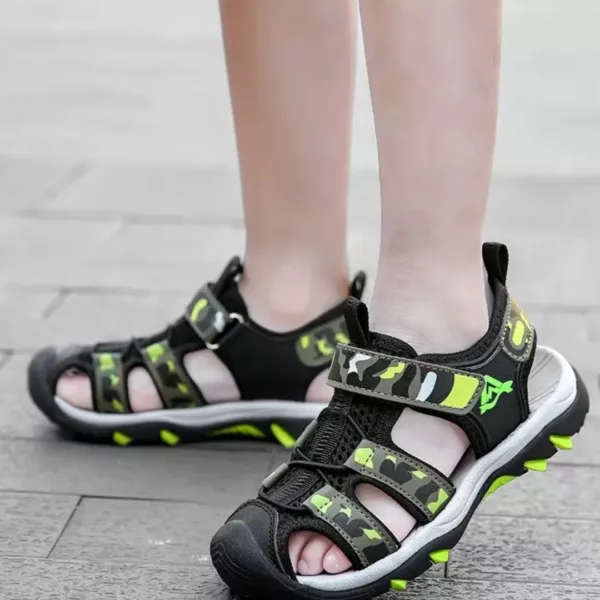 Sandales garçon été à scratch solide – Confort antidérapant pour pieds actifs – Parfaites pour les aventures d'été