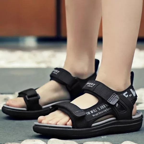 Sandales garçon semelle épaisse pour plage – confort anti-chocs, parfaites pour courir et jouer l’été