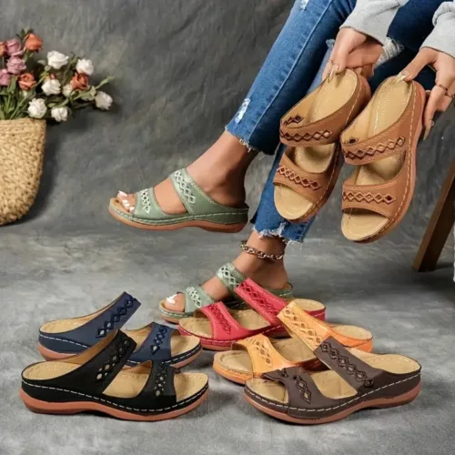 Sandales larges cousues confort femme