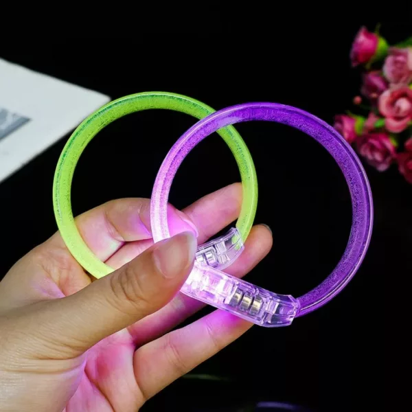 Bracelet néon lumineux rechargeable pour soirée – Image 2