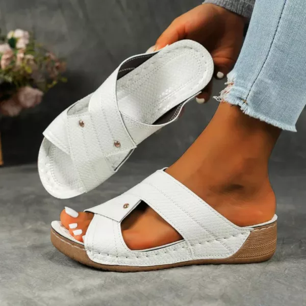 Mules compensées femme croisé effet cuir – Image 5