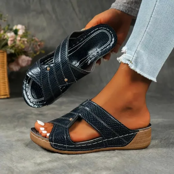Mules compensées femme croisé effet cuir – Image 2