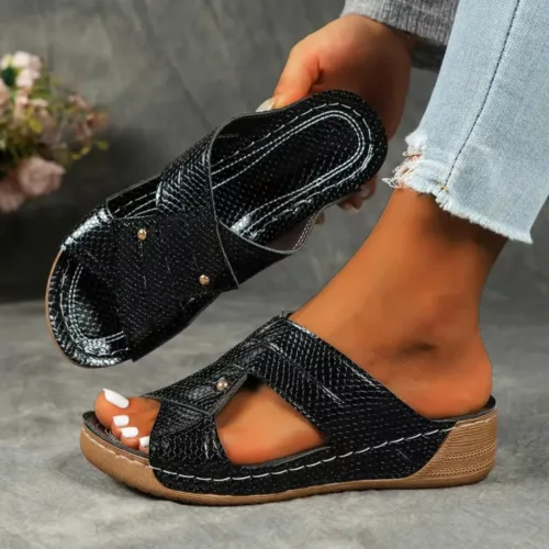 Mules compensées femme croisé effet cuir – confort élégant pour silhouette affinée – talon stable ultra féminin
