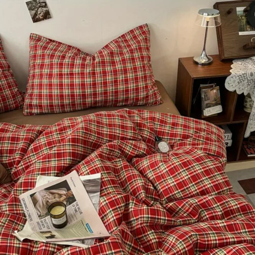 Parure de lit écossaise rouge cosy – Confort chaleureux et style chalet pour nuits douillettes