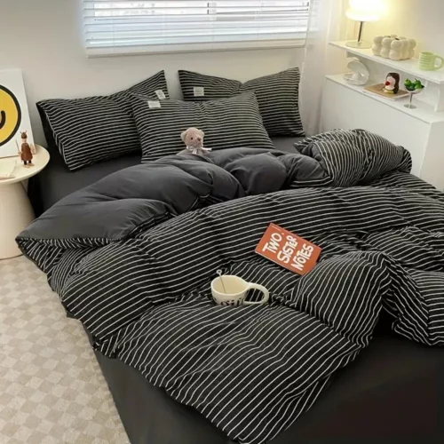 Parure de lit rayures fines élégantes – Confort ultra doux et style chic pour une chambre tendance
