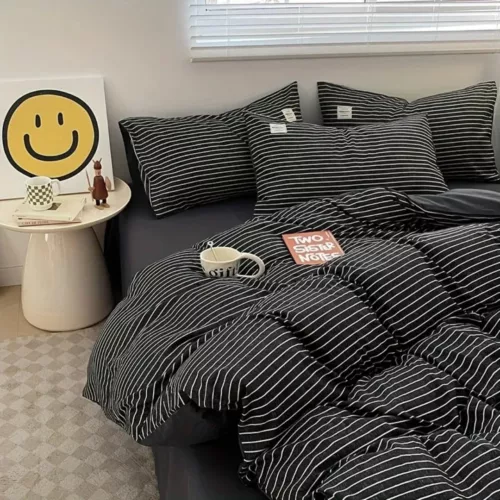 Parure de lit rayures fines élégantes – Confort ultra doux et style chic pour une chambre tendance