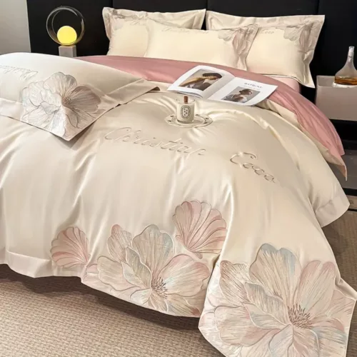 Parure de lit satin fleurs brodées – Douceur luxueuse et élégance florale pour un sommeil apaisant