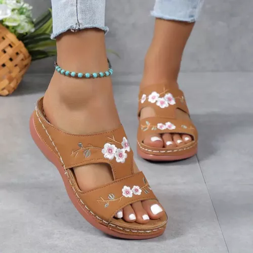 Sandales compensées femme broderie confort – Look bohème chic, marche ultra confortable été