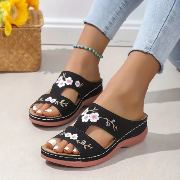 Sandales compensées femme broderie confort – Look bohème chic, marche ultra confortable été