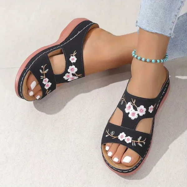 Sandales compensées femme broderie confort – Look bohème chic, marche ultra confortable été