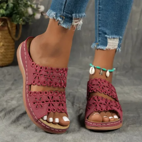 Sandales compensées femme dentelle confort – look chic, semelle légère, maintien parfait tout l’été