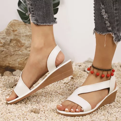 Sandales compensées femme élégantes confort – Look chic et pieds légers tout l’été – Talon stable et idéal pour marcher longtemps