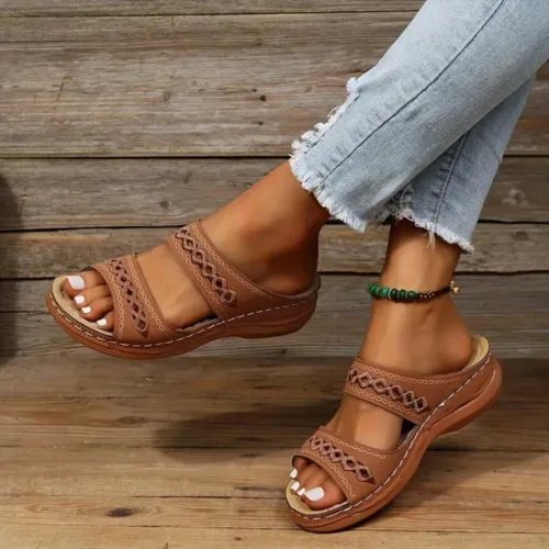 Sandales larges cousues confort femme – Marche sans douleur tout l’été – Maintien parfait et style élégant