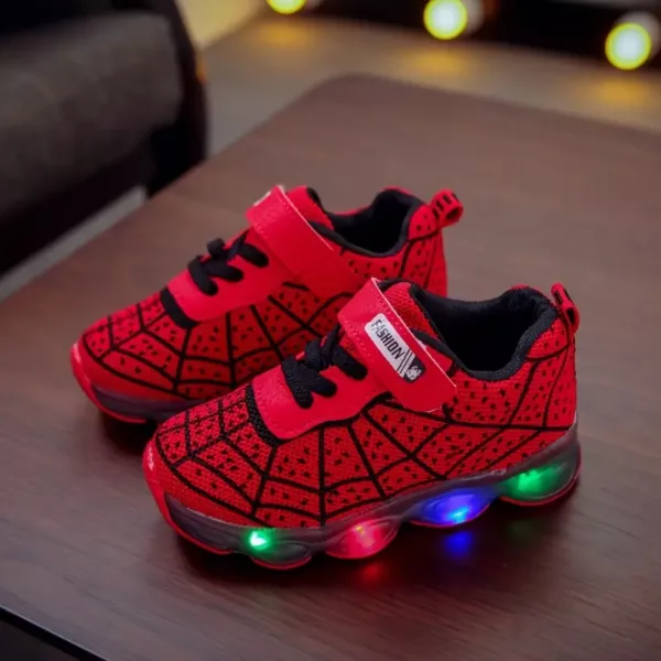 Baskets enfant à LED motif toile d'araignée – style lumineux Spider-Man