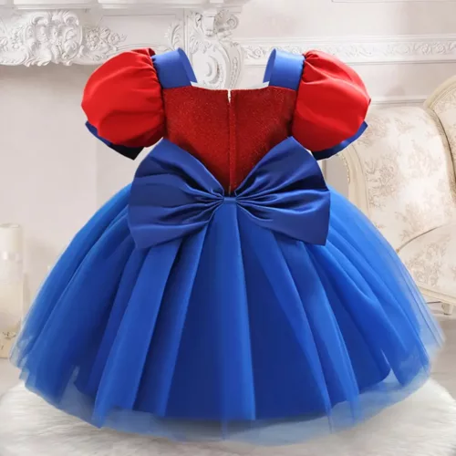 Robe princesse fille à paillettes et dentelle noire – style gothique féérique