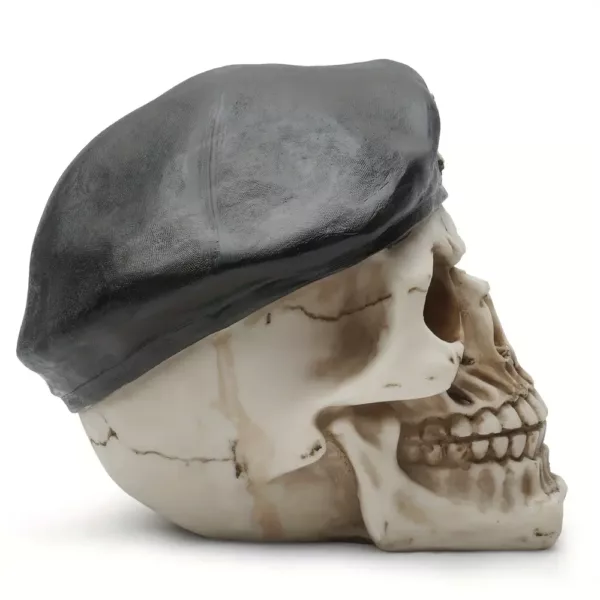 Crâne de pirate en résine vintage – décoration d’intérieur ou Halloween