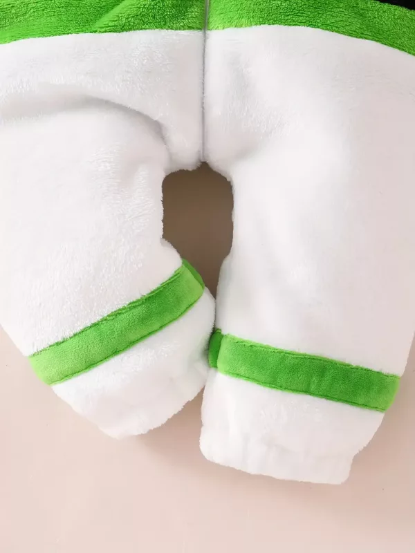 Combinaison bébé en peluche ultra douce – avec capuche et fermeture zippée