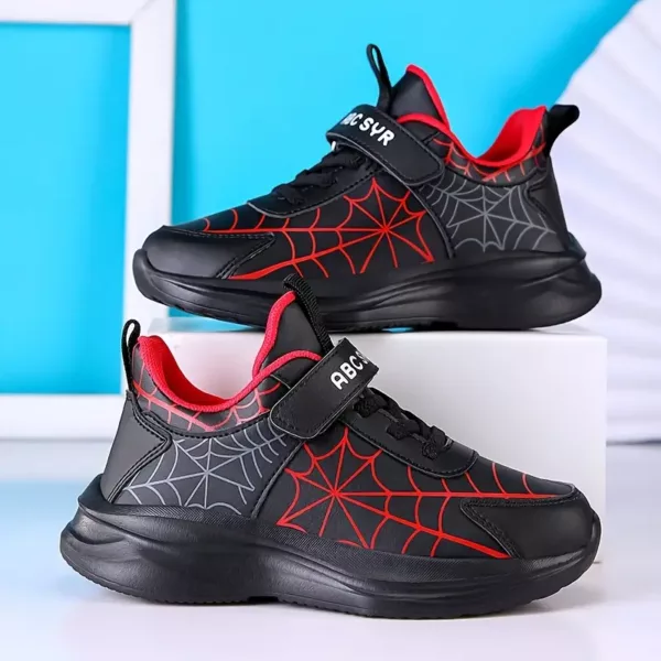 Baskets garçon motif toile d’araignée – sneakers légères sport et loisirs