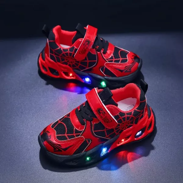 Baskets enfant à LED avec motif toile d'araignée – légères et respirantes