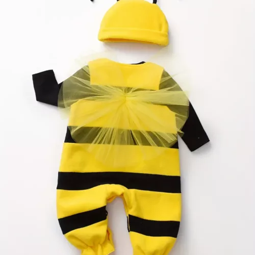 Ensemble deux pièces style streetwear à rayures – design 3D tendance extérieur