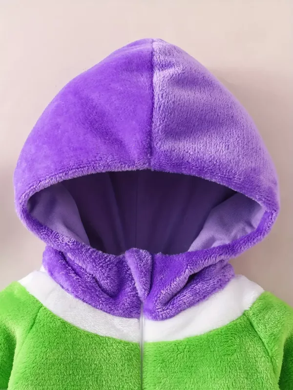 Combinaison bébé en peluche ultra douce – avec capuche et fermeture zippée