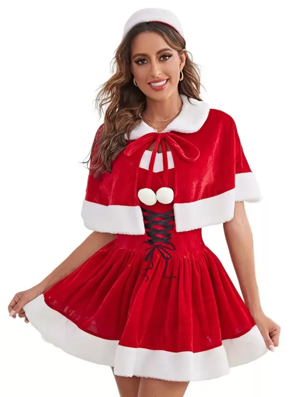 Lingerie de Noël femme – ensemble nuisette rouge avec cape en fourrure blanche