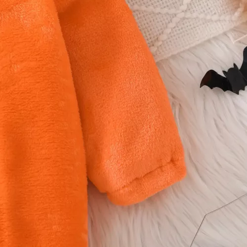 Combinaison bébé en peluche citrouille avec capuche – déguisement doux Halloween