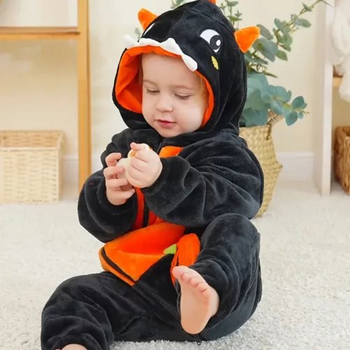 Grenouillère bébé à capuche dinosaure motif citrouille – polaire douce