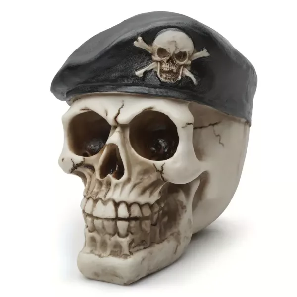 Crâne de pirate en résine vintage – décoration d’intérieur ou Halloween