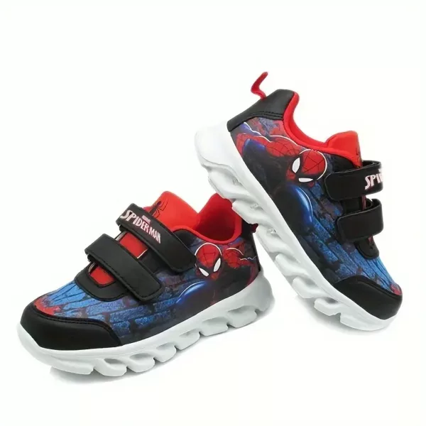 Baskets garçon Spider-Man lumineuses – semelle LED rechargeables anti-chocs
