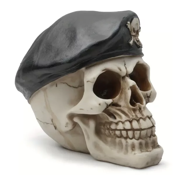 Crâne de pirate en résine vintage – décoration d’intérieur ou Halloween