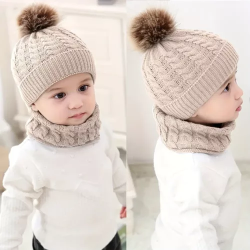 Ensemble bonnet et écharpe bébé tricoté – hiver chaud et doux 2 pièces