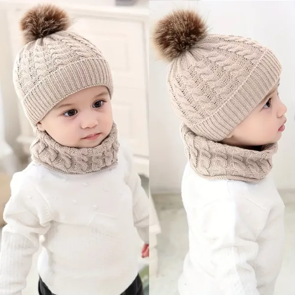Ensemble bonnet et écharpe bébé tricoté – hiver chaud et doux 2 pièces