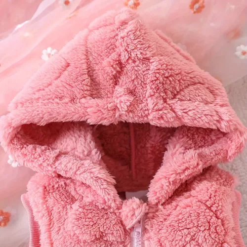 Ensemble naissance 3 pièces bébé fille – gilet et pantalon en peluche brodée